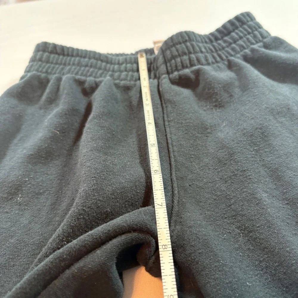Nike Sweatpants Joggers Boys Youth Small Black Fleece Graphic Logo Activewear